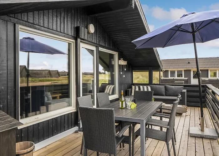 Дом отдыха 3 Bedroom Cozy In Hvide Sande Bjerregard