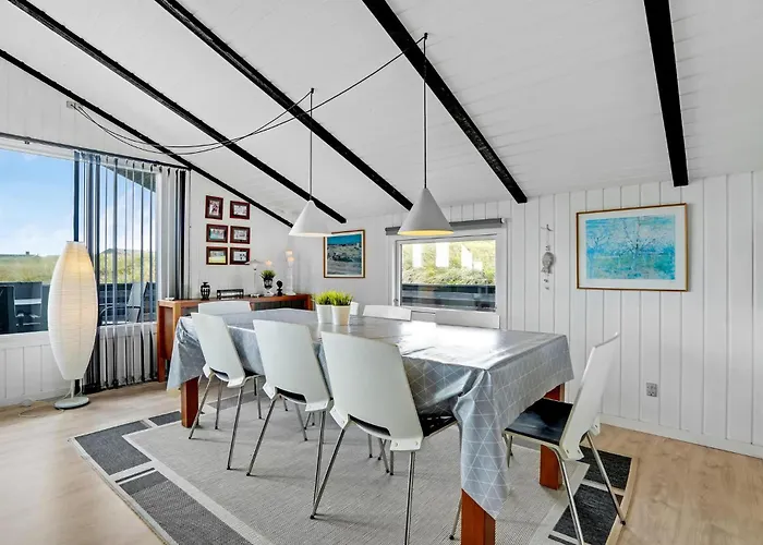 Дом отдыха 3 Bedroom Cozy In Hvide Sande